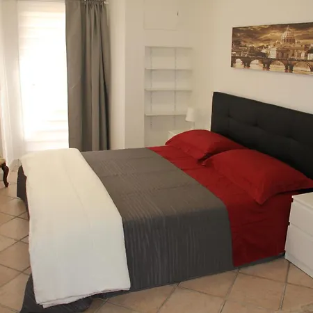 Royale House Apartman *